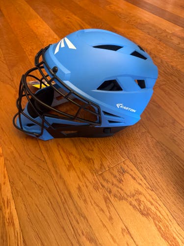 Intermediate Easton Catcher's Mask (New)