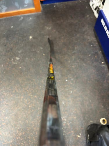 Intermediate Warrior Covert QR6 Pro Right Handed Hockey Stick P28M 65 Flex (Used)