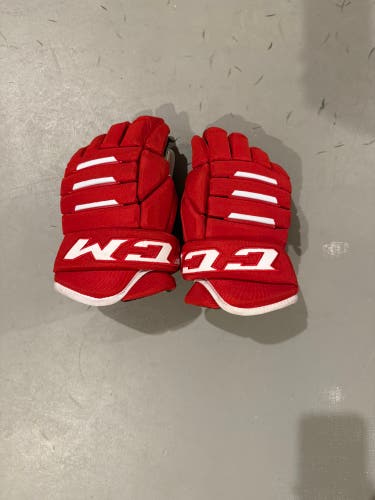 CCM Tacks 4 Roll Pro 2 Gloves 14" (Used)