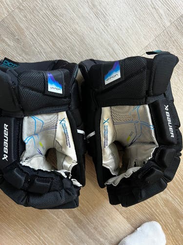 Bauer Vapor Flylite Gloves 13" (New)