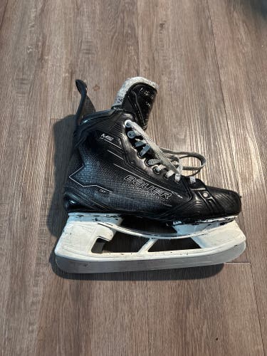 2024 Bauer M50 Pro Hockey Skates Wide Width 7.5 WITH EXTRA BLADES