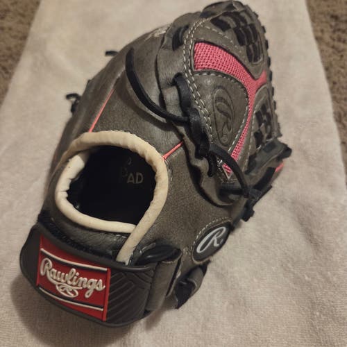 Rawlings RH Storm Softball Glove 11" Nice Youth Game Ready Glove