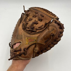 Vintage World Series T-82 Catchers Mitt Baseball Glove
