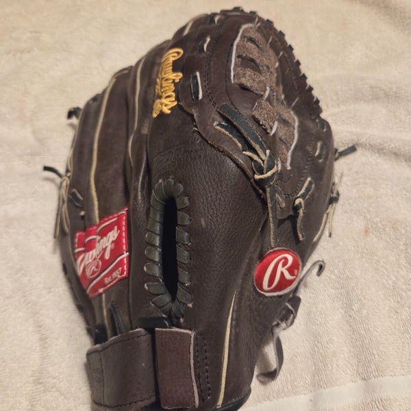 Rawlings RH Renegade Softball All Positions/Baseball outfield Game Ready Glove 13"
