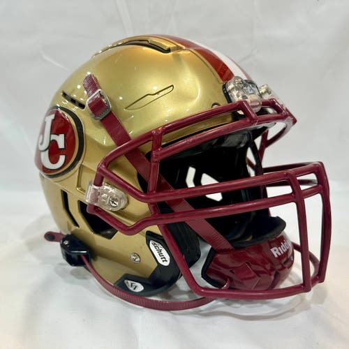 Adult Large Schutt F7 2.0 Helmet (Used)