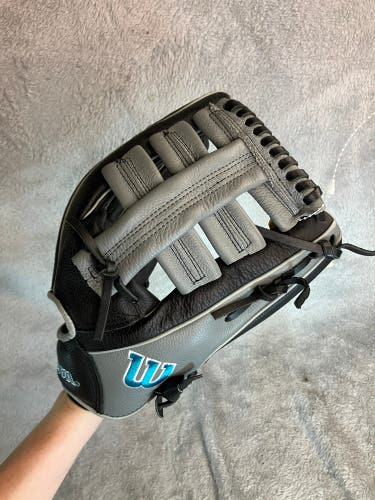 Gray Wilson A500 RH Infield Baseball Glove 12.5" (Used)