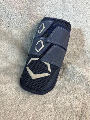 Senior EvoShield Elbow Guard Batter's Leg, Arm & Wrist Guards Elbow Protection (Used)