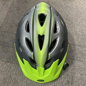 Used Bell AXLE Bike Helmet Green S/M 11614-S000234719