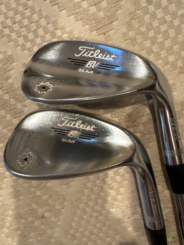 Men's 2018 Titleist Vokey SM7 Tour Chrome Right Handed Wedge Wedge Flex 56/52°Steel Shaft (Used)