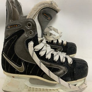 Used Nike IGNITE Junior Hockey Skate Junior 02 11823-S000038539