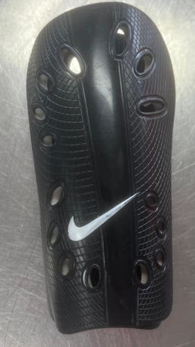 Used Nike Soccer Shin Guards Youth Black Youth 11497-S000157126