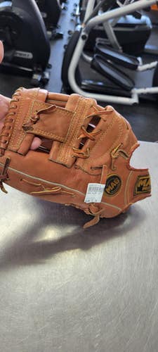 Used MAG PLUS 12 BB/SB Glove LH Throw Brown 12" 11497-C000157116