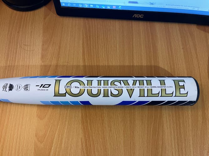 2024 Louisville Slugger LXT Composite Bat (-10) 22 oz 32" (Used)