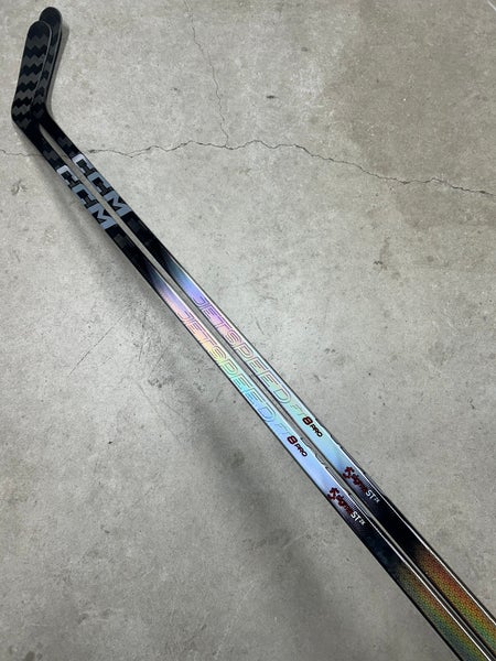 2 Pack 80 Flex P90TM Senior CCM Jetspeed FT8 Pro Right Hand Hockey Stick Pro Stock (New)