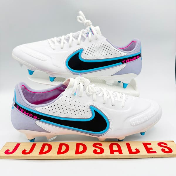 Nike Tiempo Legend 9 Elite FG Pro Blast Pack Anti Clog  display picture 3