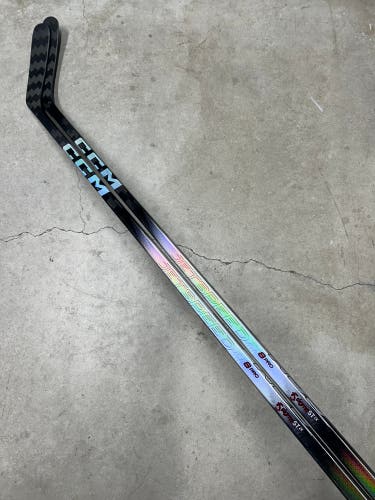 2 Pack 80 Flex P92M Senior CCM Jetspeed FT8 Pro Right Hand Hockey Stick Pro Stock (New)