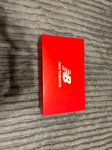 White Unisex Size M 10.5 (W 11.5) Adult New Balance Freeze (New)