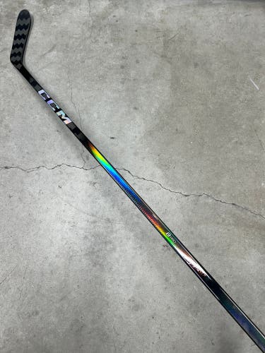 80 Flex P28M Senior CCM Jetspeed FT8 Pro Right Hand Hockey Stick Pro Stock (New)