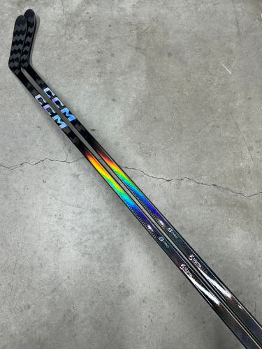2 Pack 80 Flex P28M Senior CCM Jetspeed FT8 Pro Right Hand Hockey Stick Pro Stock (New)