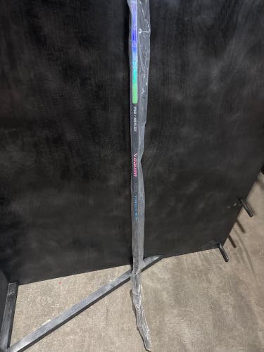 Junior Bauer Nexus Tracer Right Handed Hockey Stick P92 40 Flex (New)