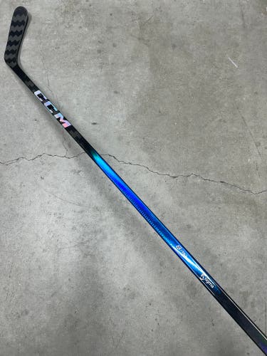 80 Flex P90TM Senior CCM Jetspeed FT8 Pro Right Hand Hockey Stick Pro Stock (New)