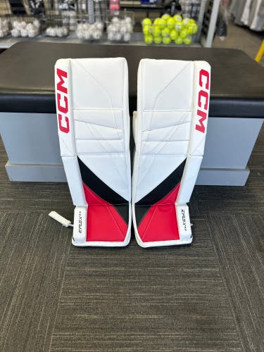 NEW 30" +1 CCM EFlex 6.5 Goalie pads