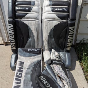 35" 2005 Vaughn Velocity 7000 Regular Goalie Full Set Pro Stock (Used)