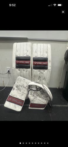 36" 2025 True Catalyst 7x-L87 Regular Goalie Full Set (Used)