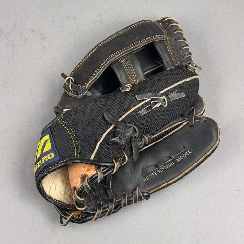 Mizuno MZ 1053 10.5" Right Hand Thrower Baseball Glove