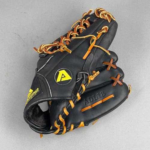 Akadema ADL18 11.5" Right Hand Thrower Baseball Glove
