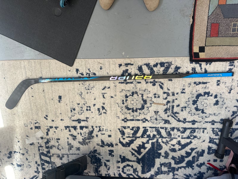 Senior Bauer Nexus Sync Left Hand Hockey Stick P88 70 Flex (Used)