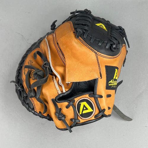 Akadema APM42 Praying Mantis Series 32.5" Right Hand Thrower Catchers Mitt