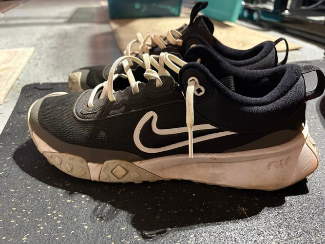 Nike Mens Air Diamond Varsity Turf Baseball Turfs