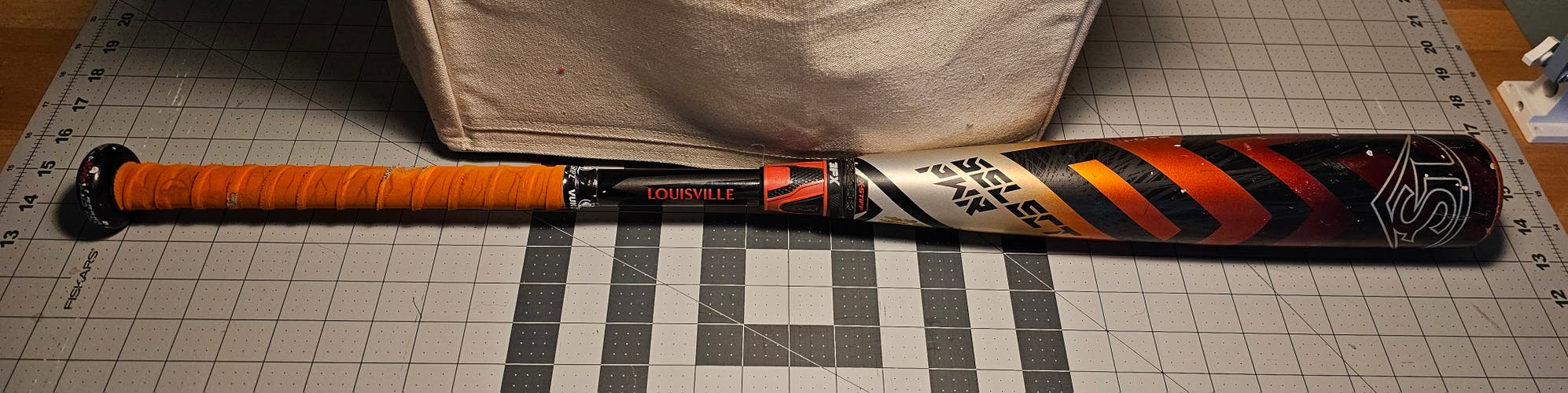Louisville Slugger Select PWR Hybrid BBCOR Certified Bat (-3) 28 oz 31" (Used)