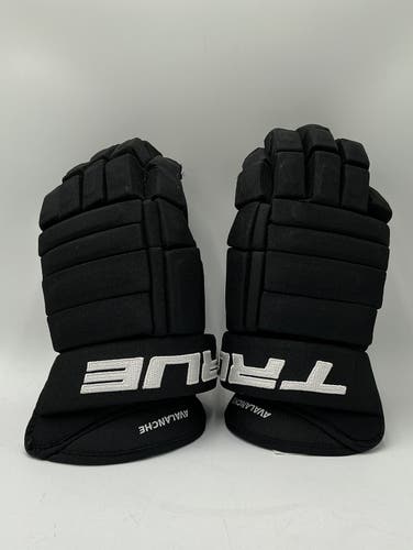 Used Black Colorado Avalanche Team Issued 15” True A6.0 Pro