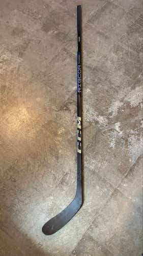 Senior CCM Ribcor Trigger 9 Pro Right Handed Hockey Stick P28 77 Flex (New)