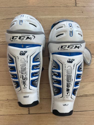 CCM Youth Shin Guards 26cm Black/White/Blue – Hockey Protective Gear