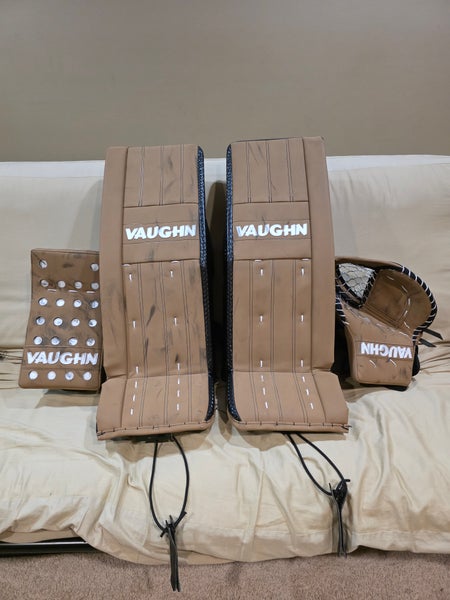 32"+2 Vaughn Pure Spec Regular Goalie Full Set (Used)