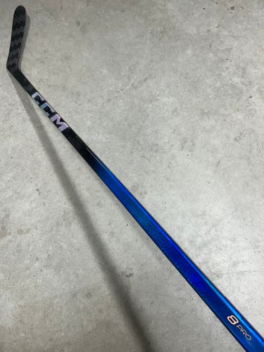 65 Flex P28+1/4 Senior CCM Jetspeed FT8 Pro Right Hand Hockey Stick Pro Stock (New)