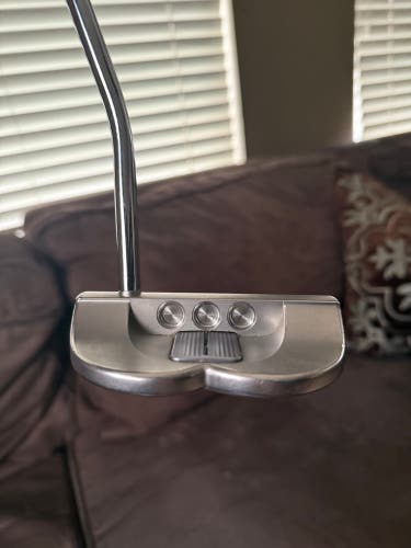 Titleist Scotty Cameron Golo 6 34 Inch Right-Handed Putter