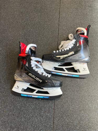 2023 Bauer Vapor 5x Pro Hockey Skates 11 (New)