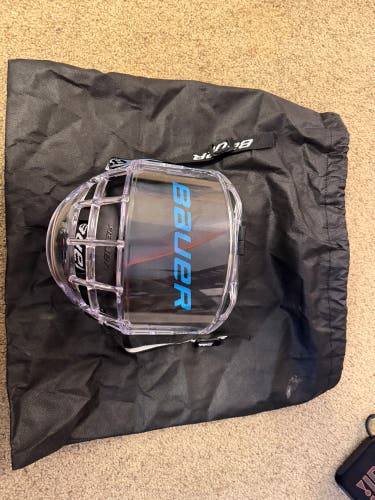Medium Bauer Concept 3 Full Shield (Used)
