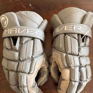 Maverik M6 Lacrosse Gloves (Used)