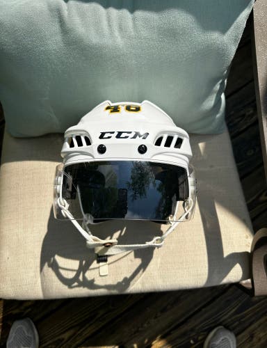 CCM/Reebok 11K VN Hockey Helmet Medium