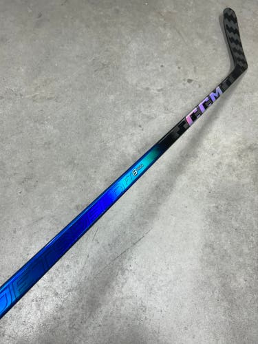 65 Flex P29+1/4 Senior CCM Jetspeed FT8 Pro Left Hand Hockey Stick Pro Stock (New)