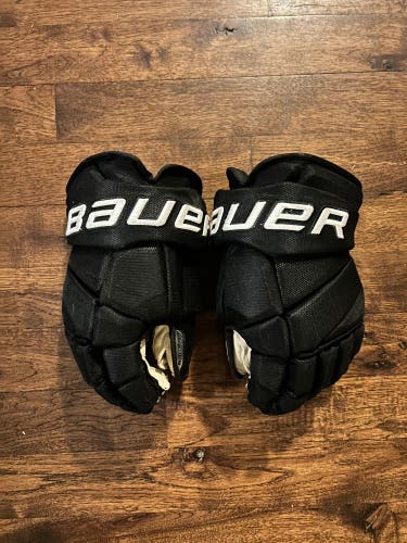 Bauer Vapor Gloves 14" Pro Stock (Used)