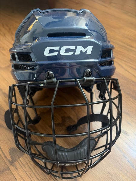 Large CCM Tacks 720 Helmet (New) with cage