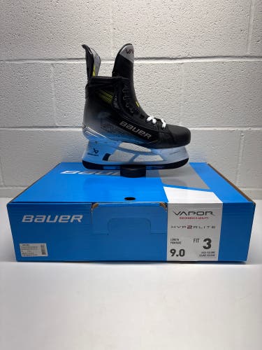 New!!  Bauer Vapor Hyperlite 2 Hockey Skates 9 Fit 3