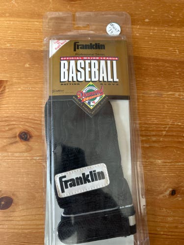 Batting Gloves  youth  xs right