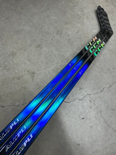 3 PACK 80 Flex P28+1/4 Senior CCM Jetspeed FT8 Pro Left Hand Hockey Stick Pro Stock (New)